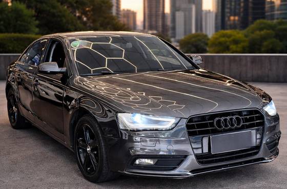 AUDI A4 1.8 TFSI ATTRACTION GASOLINA 4P MULTITRONIC